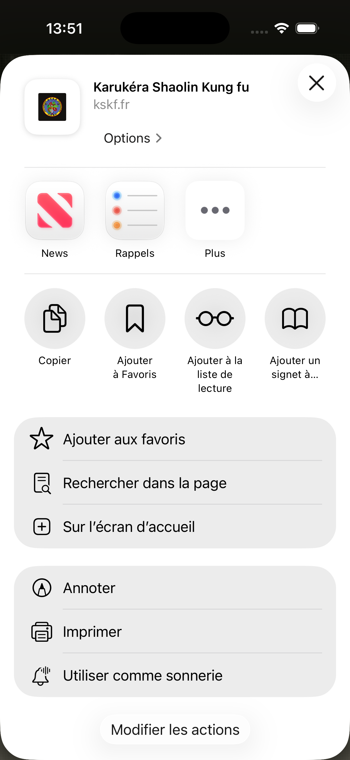 La liste des actions de Safari contient Sur l’écran d’accueil.